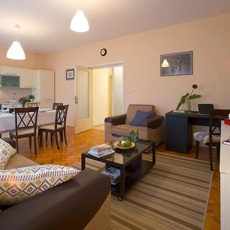 Luxe 3Br Apartment Спліт Номер фото