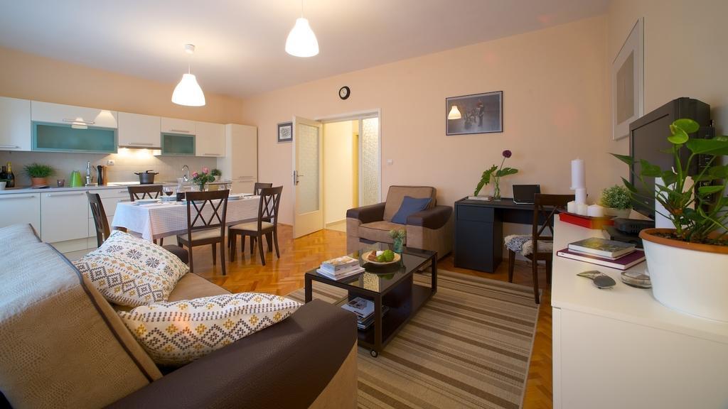 Luxe 3Br Apartment Спліт Номер фото