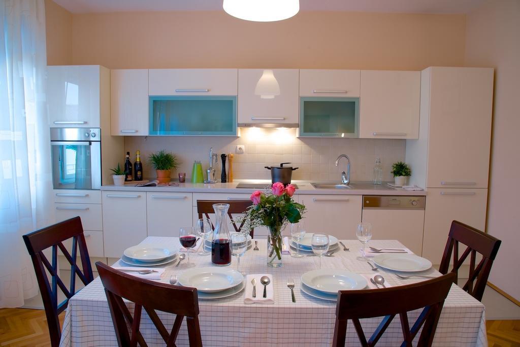 Luxe 3Br Apartment Спліт Номер фото